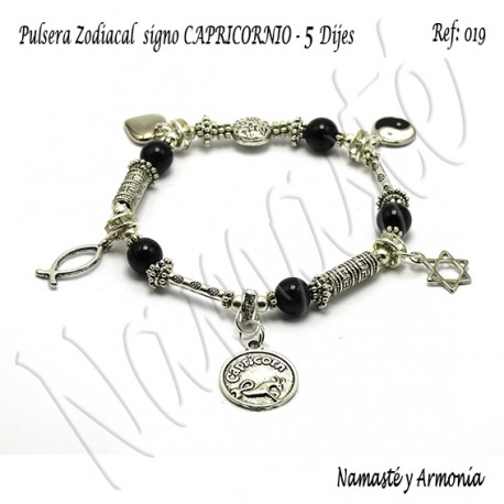 Pulsera Zodiacal Signo CAPRICORNIO. Elástica 5 Dijes. Z019CAPRICORNIO2